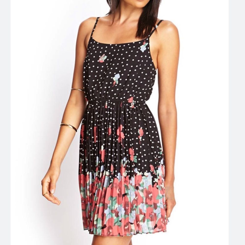 FLORAL FOREVER 21 GIRL DRESS SIZE 14/16